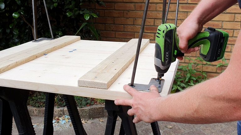Reclaimed Wood Coffee Table - Step #4a