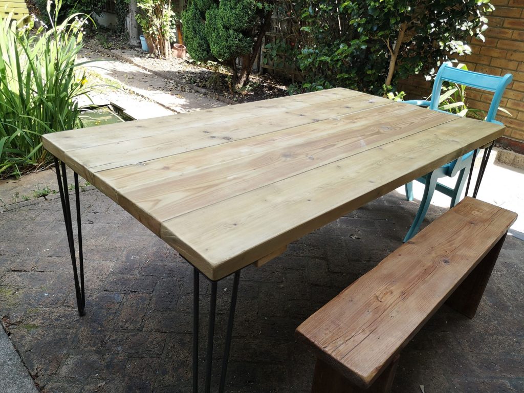 How to build a Reclaimed Wood Dining Table