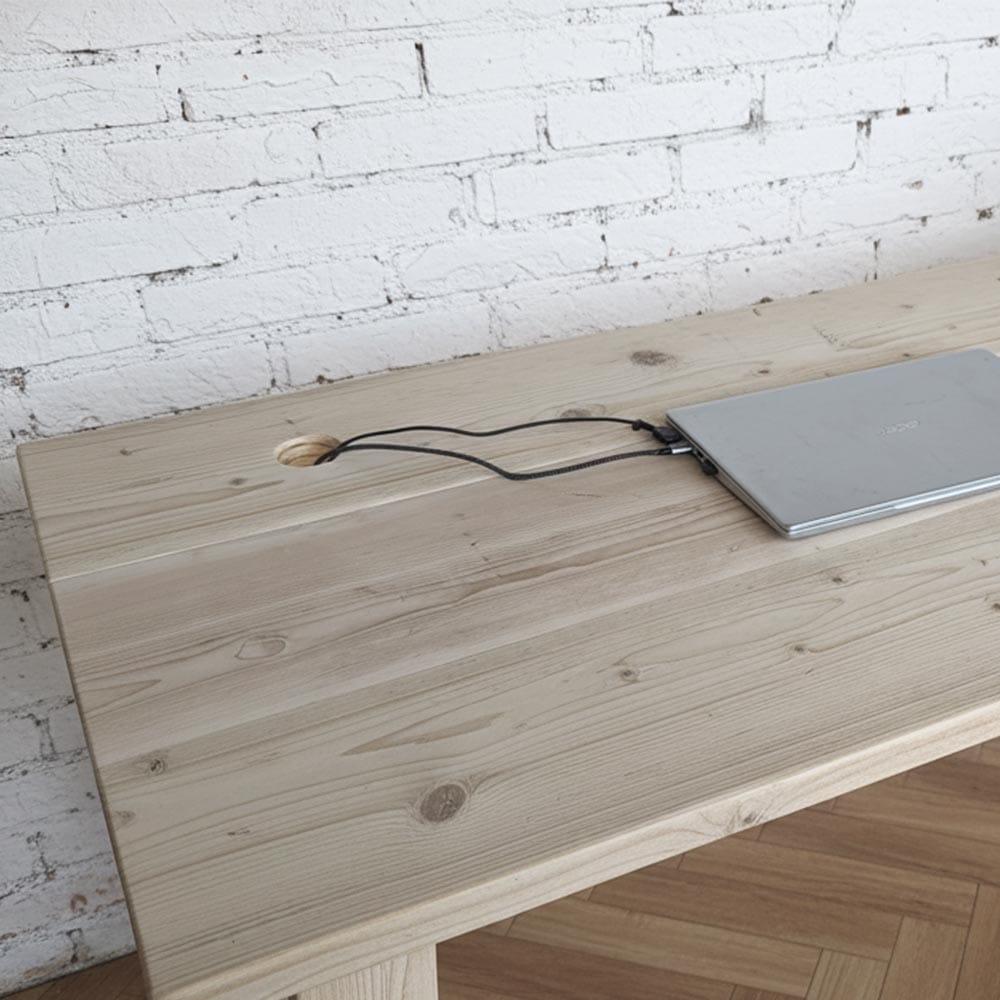cable-hole-management