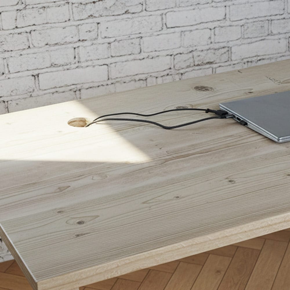 cable-hole-management